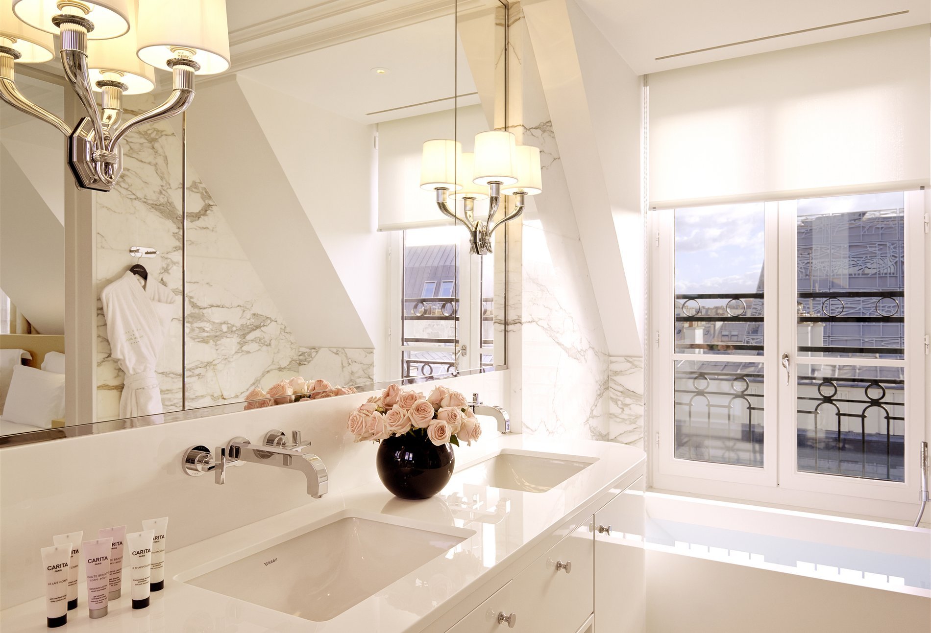 Grand Hôtel du Palais Royal | Bathroom Suite rooftop